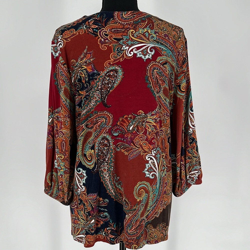 CHICO’S PAISLEY TOP‎ - Picture 4 of 9